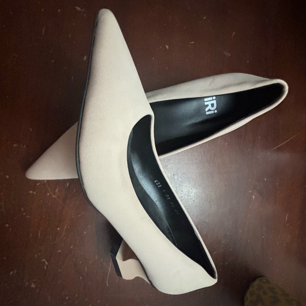 Iri woman’s 2” heels size 38 khaki color faux silk wide chunky heel prom wedding